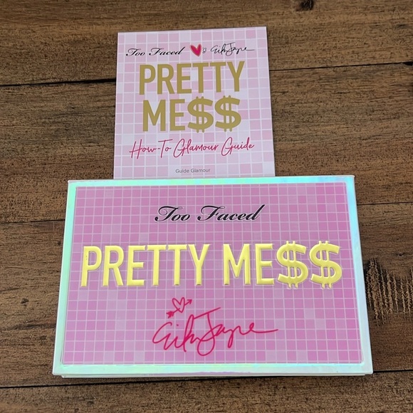 Too faced pretty mess Erika Jane limited edition eyeshadow palette - Picture 4 of 10